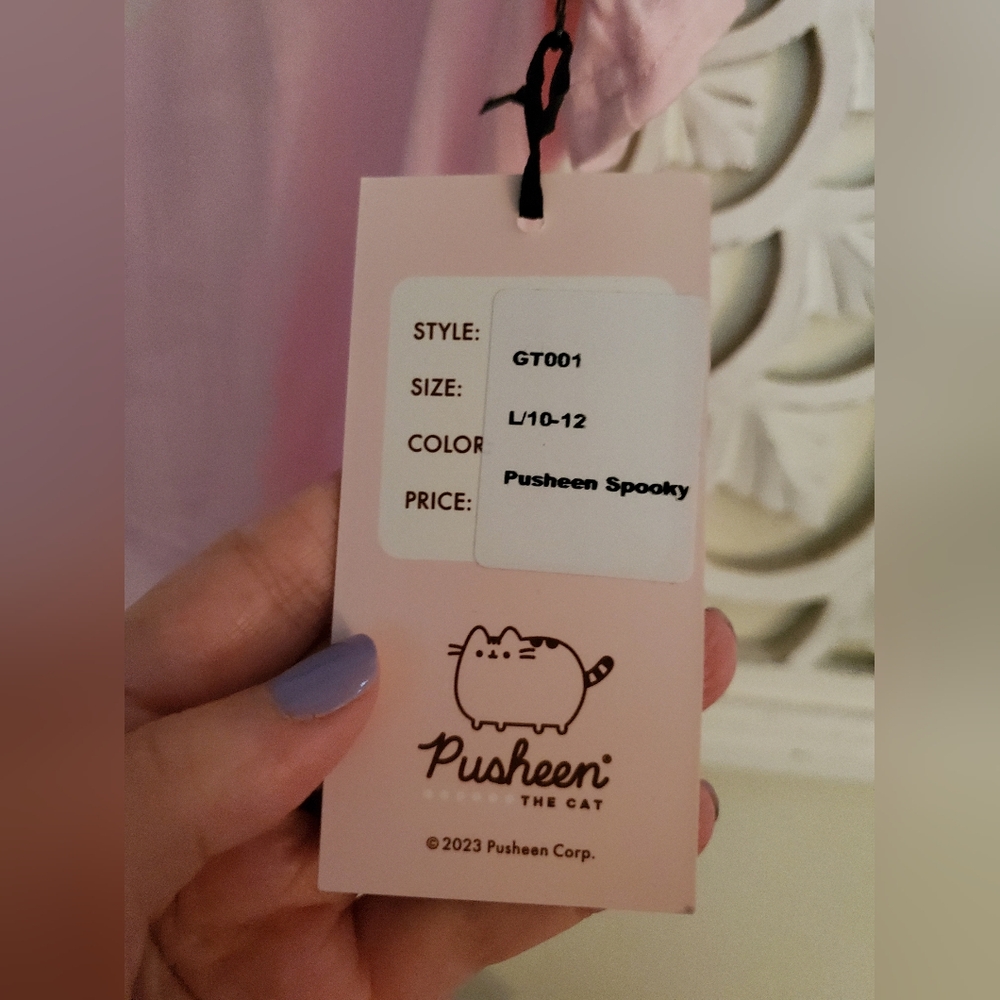 NWT Pusheen Unique Vintage Collaboration Spooky Cutie T-shirt Large 10/12 - Picture 7 of 12